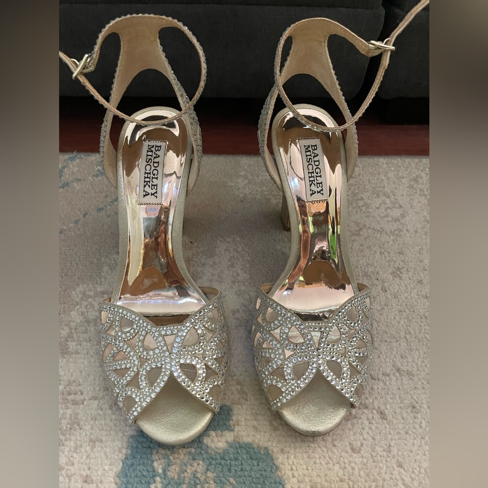 Badgley Mischka gold and silver heels - Picture 2 of 6
